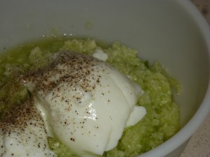 mejor-saludable-salsa-de-pepino-y-yogur